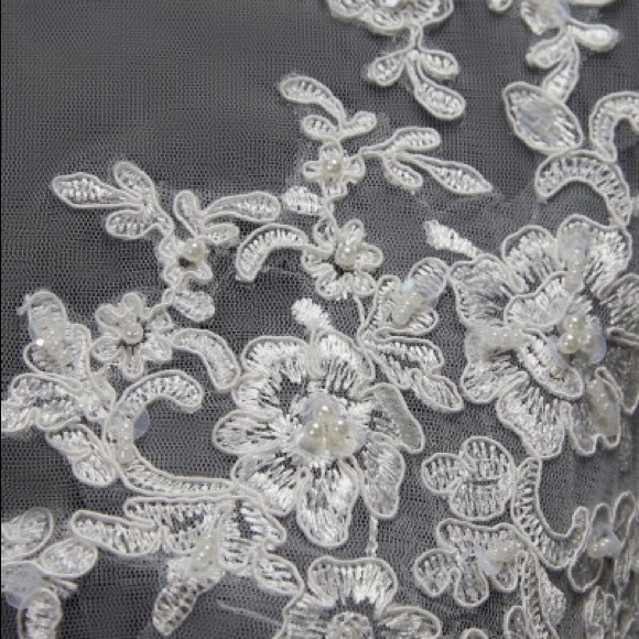 Bridal/wedding bolero jacket - Picture 3 of 3